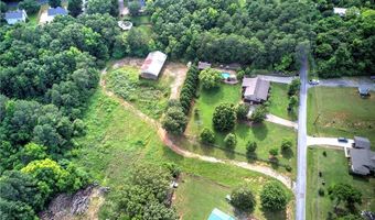 122 Shake Rag Cir NW, Adairsville, GA 30103