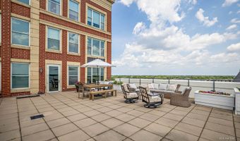 77 S Evergreen Ave 1103, Arlington Heights, IL 60005