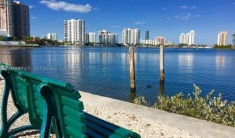 3125 NE 184th St 1305, Aventura, FL 33160
