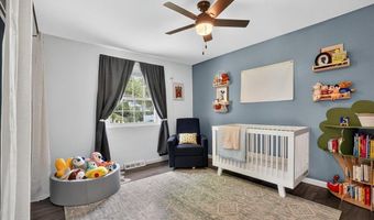 50 Meadow Ln, Albany, NY 12208