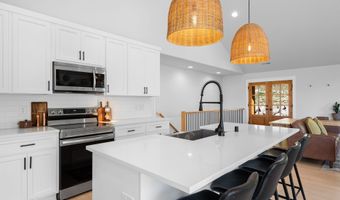 260 BALD EAGLE Rd, Ariel, WA 98603