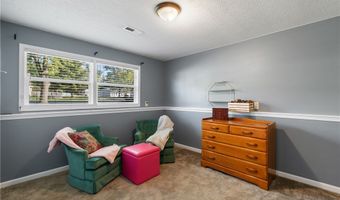 1177 Moneta Ave, Aurora, OH 44202