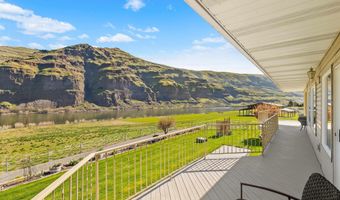 11056 Snake River Rd, Asotin, WA 99402