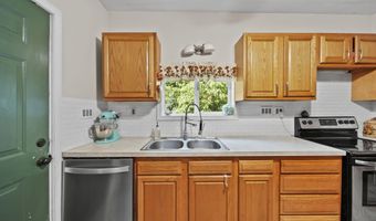 709 E Front St, Adrian, MI 49221