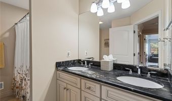 3111 Edelweiss Ct Ste 201, Adams Twp., PA 16046