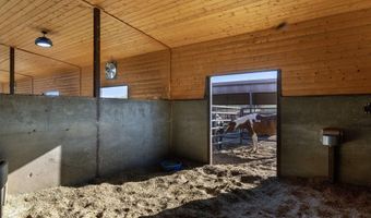 21620 W Buckwheat Ln, Congress, AZ 85332