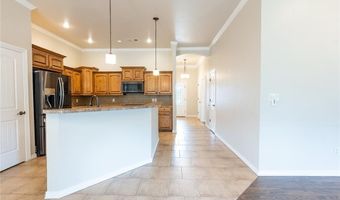 2001 Yukon Dr, Barling, AR 72923