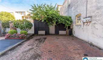 1035 W Turner St, Allentown, PA 18102