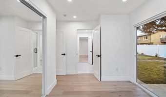 1513 California St, Oceanside, CA 92054