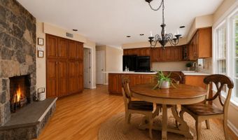 6 Valley Ct, Bethel, CT 06801