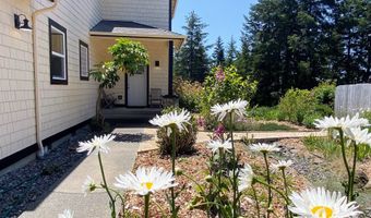 97661 MARINA HEIGHTS Loop, Brookings, OR 97415
