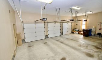 1689 Peppertree Dr, Alcoa, TN 37701