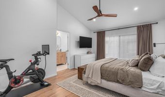5465 Newcastle Ave 6, Encino, CA 91316