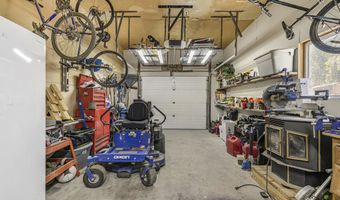 2087 Hanhauser Dr, Blackfoot, ID 83221