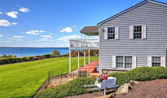 585 Seaside Dr, Jamestown, RI 02835