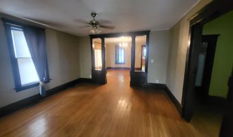 701 SE 9th Ave, Aberdeen, SD 57401