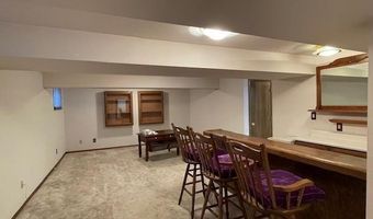 1020 Carriage Ln, Casper, WY 82609