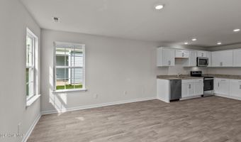 323 Teddy Bear Ct, Ayden, NC 28513