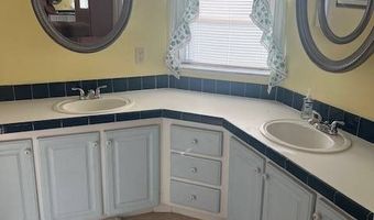 739 Gladiola Dr, Auburndale, FL 33823