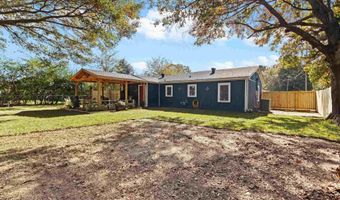 507 E Pine St, Atmore, AL 36502