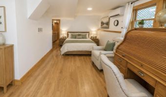 19 Glenview Ln, Belfast, ME 04915