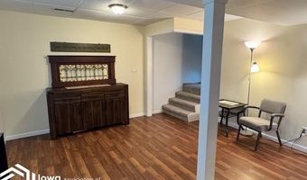 725 N E St, Albia, IA 52531