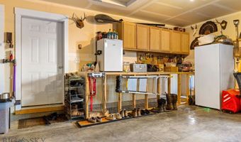 1402 Ingomar Blvd, Belgrade, MT 59714