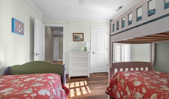 101 Bay Ridge Dr, Atlantic Beach, NC 28512