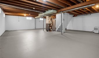 1134 Ridgefield Ave, Alliance, OH 44601