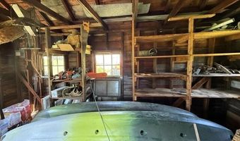 10 Palm St, Baileyville, ME 04694