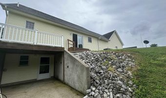 6 County Road 70 E, Bloomfield, IN 47424
