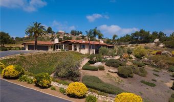 28306 Crescent Hill Way, Escondido, CA 92026