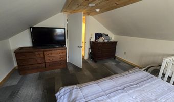 341 E Andover Rd, Andover, ME 04226