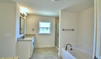 5415 WATERSIDE Dr, Auburndale, FL 33823