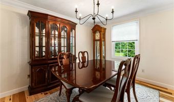 3827 Nautilus Trl, Aurora, OH 44202