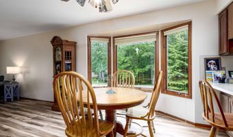 11279 Whispering Creek Dr, Allendale, MI 49401