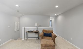 402 Henstride Ct, Ann Arbor, MI 48108