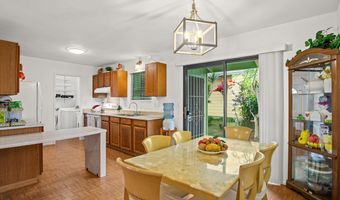 45-3321 KAMANI St, Honokaa, HI 96727
