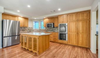 1930 MOUNTAIN VALLEY Ln, Escondido, CA 92029