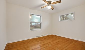 326 E Alden Dr, Addison, IL 60101