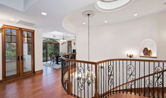 1045 Van Nuys St, San Diego, CA 92109