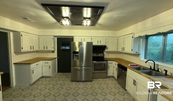 502 Bradley Ave, Bay Minette, AL 36507