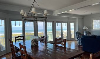 73 E 25th St, Avalon, NJ 08202
