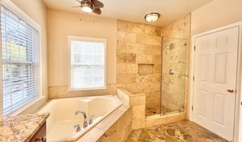 4240 SONIA Ct, Alexandria, VA 22309