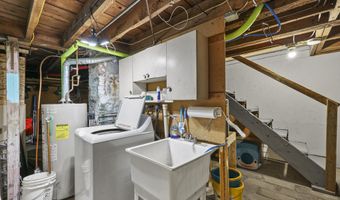 35 Summer St, Adams, MA 01220