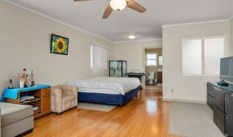 396 Kahiki St, Kahului, HI 96732