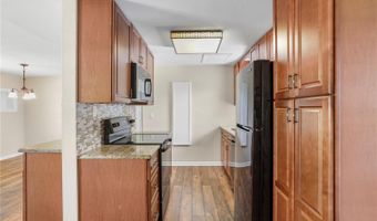 6324 FLORIDA Cir W, Apollo Beach, FL 33572