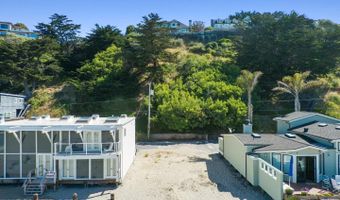 534 Beach Dr, Aptos, CA 95003