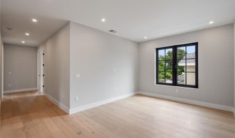 803 YATES St, Orlando, FL 32804