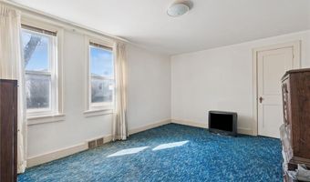 4306 F St, Amana, IA 52203